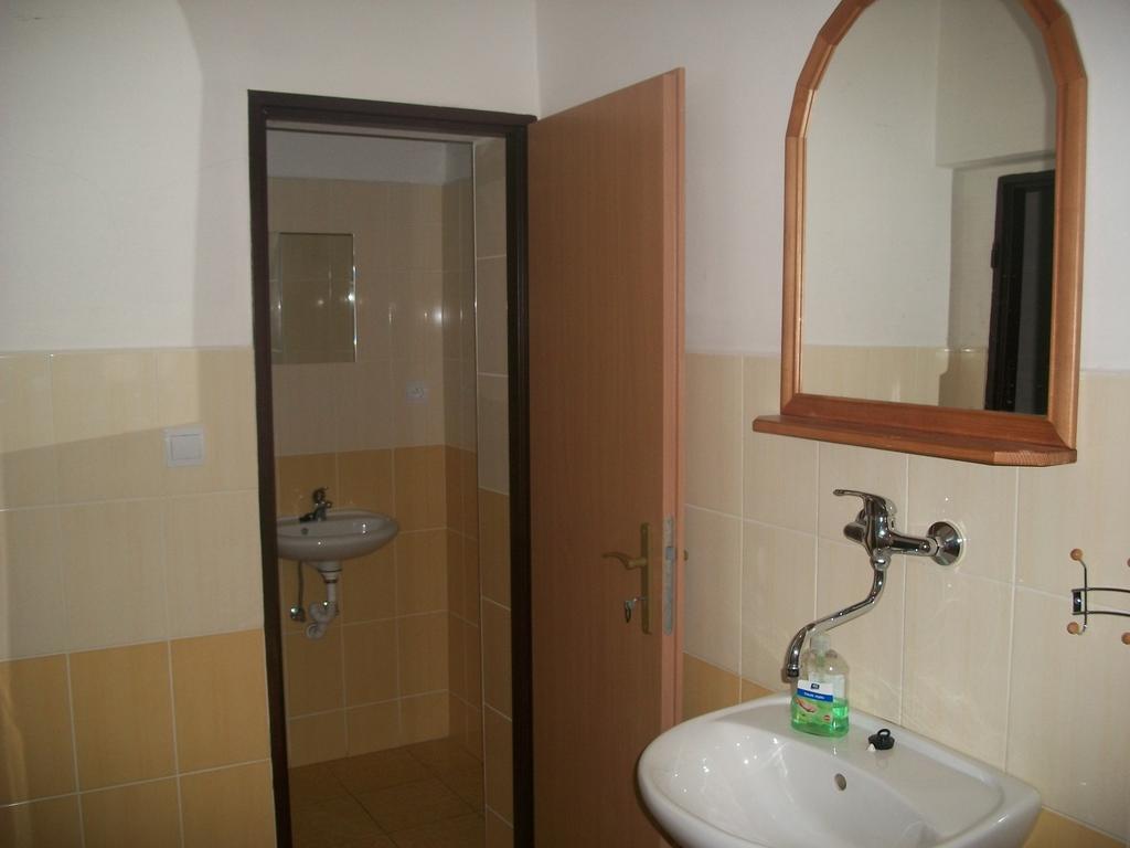Pension U Loupezaku Hotel Jetrichovice  ภายนอก รูปภาพ